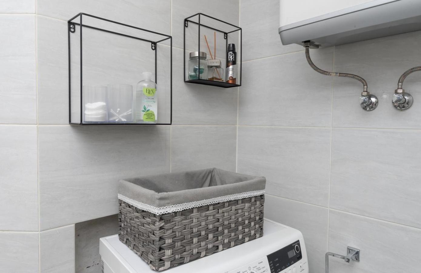 Апартаменты Flat24 On Lesi Ukrainki 3 Киев Экстерьер фото
